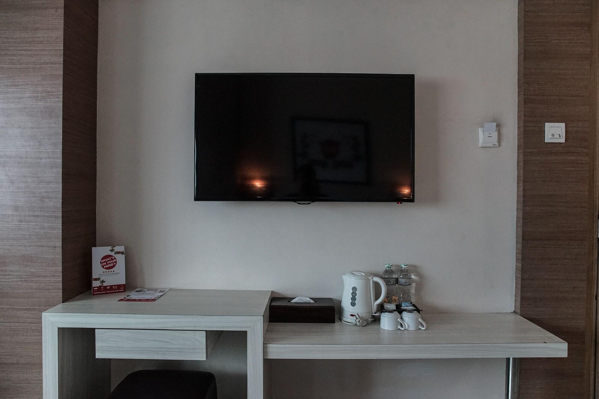 Winstar Hotel Пеканбару Екстериор снимка