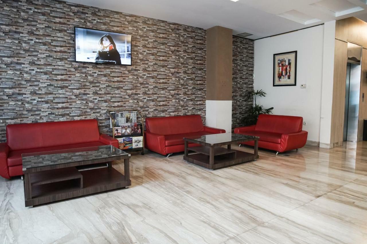 Winstar Hotel Пеканбару Екстериор снимка